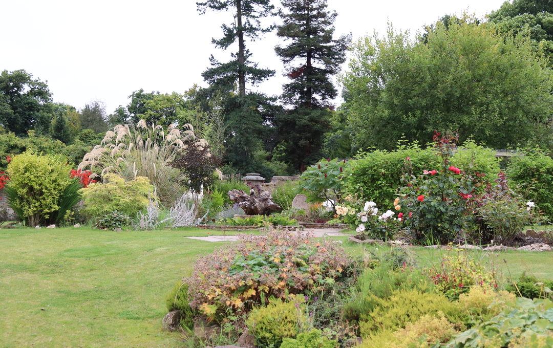 falkirk walled garden