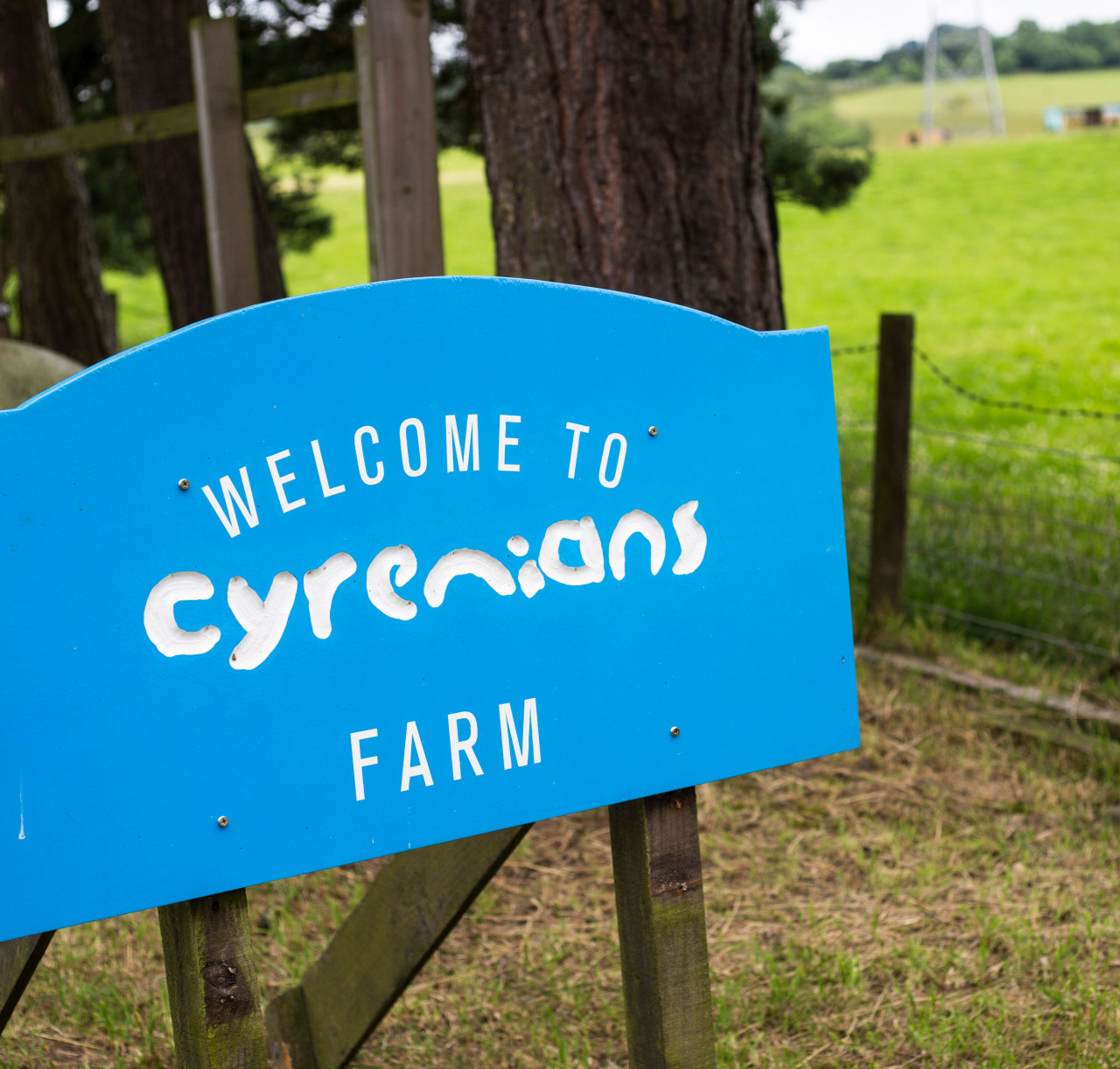 farm sign welcome