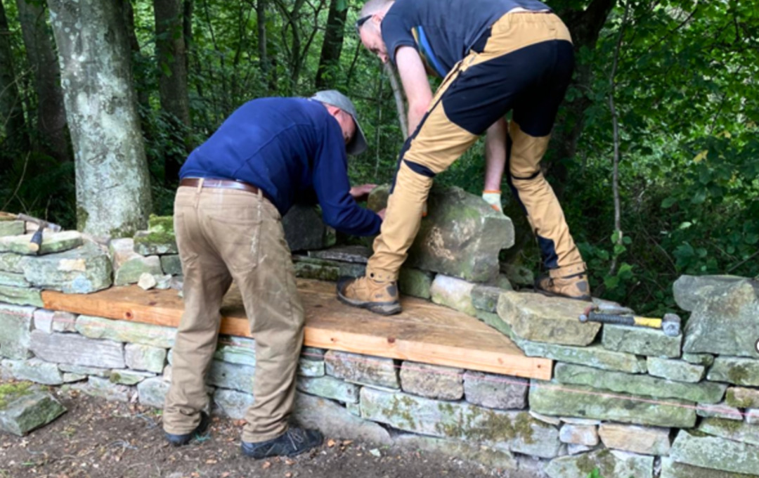 marlyn carrie beekeeping bench Build