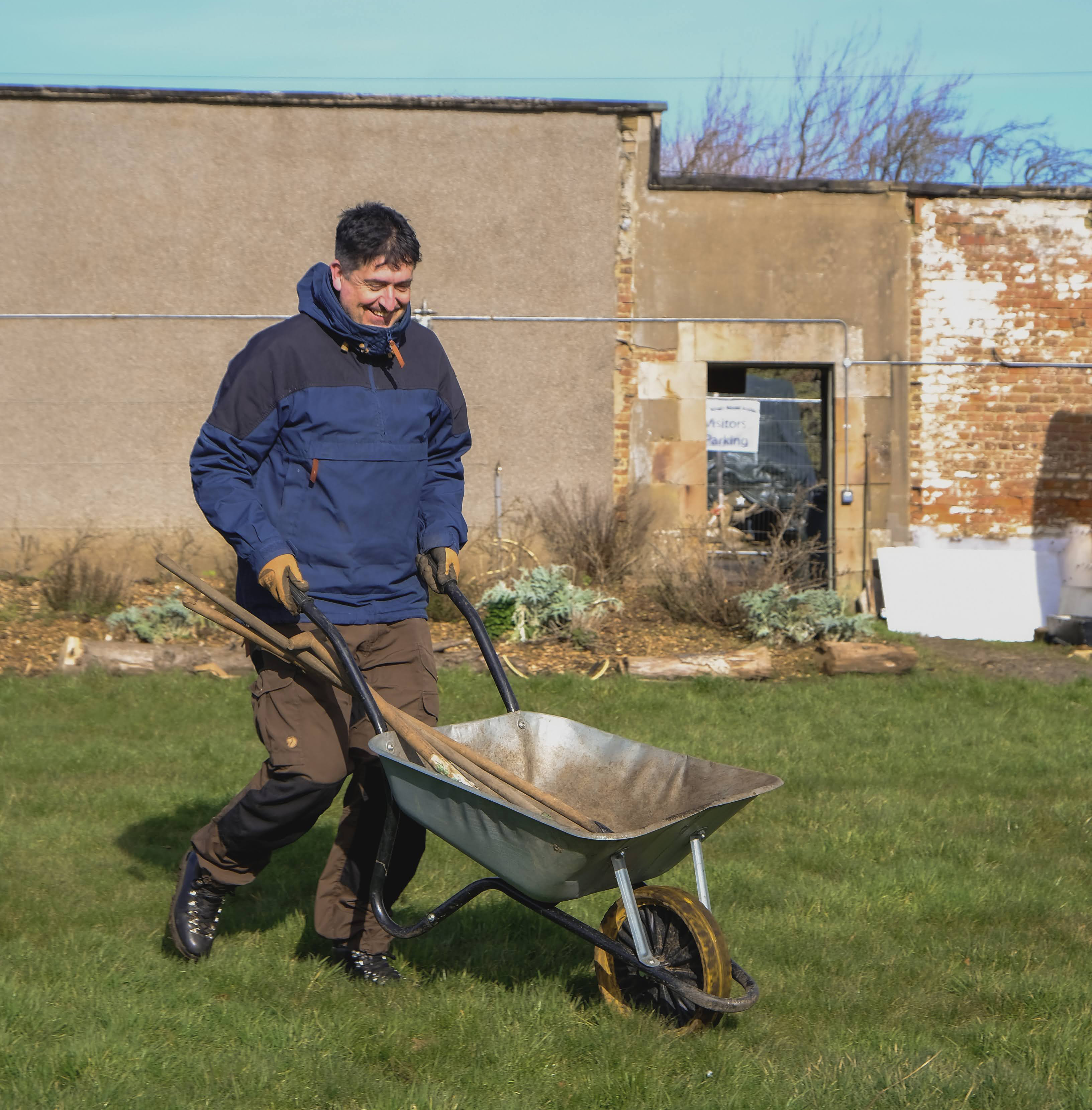 LINBURN WHEELBARROW